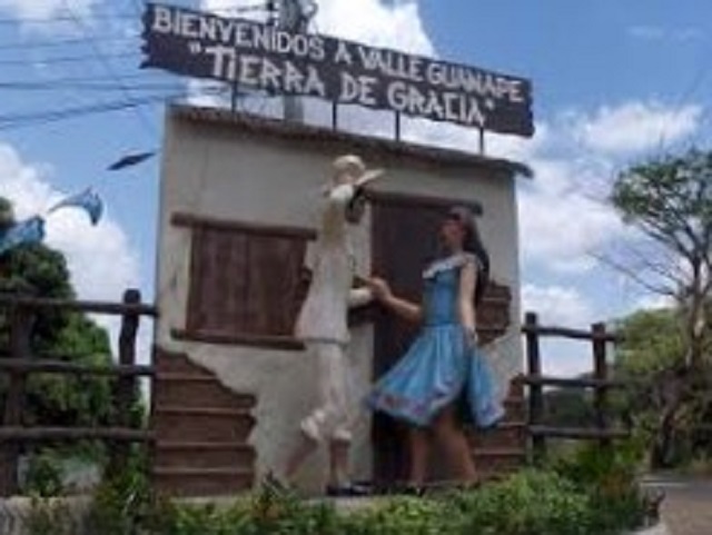 Entrada al Valle de Guanape