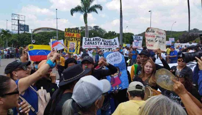 Red Sindical Venezolana calificó de burla el reciente incremento en el bono de Guerra Económica