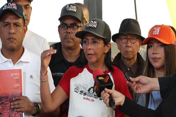 Desde Petare, explicó que se trata se la interconexión final de todas las salas del gobierno popular que se encuentran en las comunas con la Sala del Sistema Nacional.