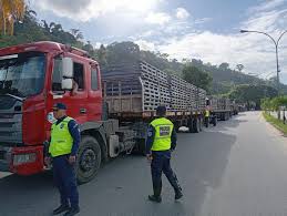 Materiales de construcción para reparaciones por lluvia en Mérida