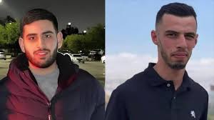 El documentalista palestino Odeh Hadalin de la película ganadora del Óscar y el colono Yinon Levi, su asesino a la derecha