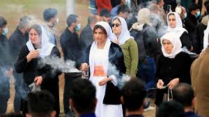 Daesh cometió una masacre contra la población yazidí, con miles de muertos y 7000 mujeres y niños secuestrados, maltratados y sometidos a esclavitud sexual