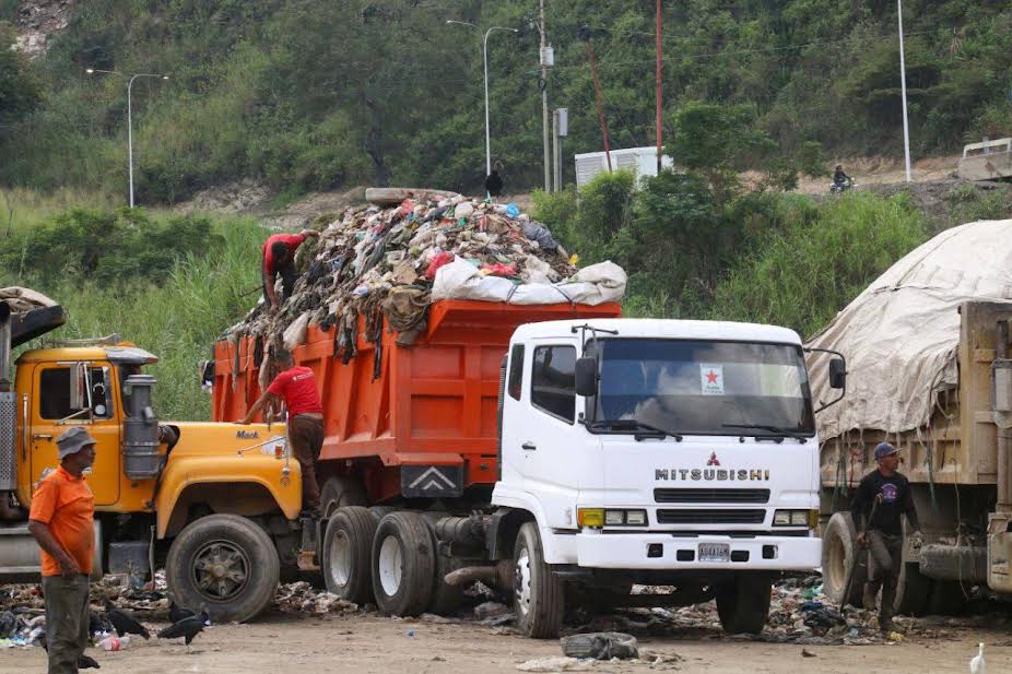Entre las funciones de los comités operativos está la identificación y diagnóstico de los métodos de recolección aplicados actualmente por gobernaciones y alcaldías; así como sus capacidades, elaboración de planes y proyectos de gestión integral.