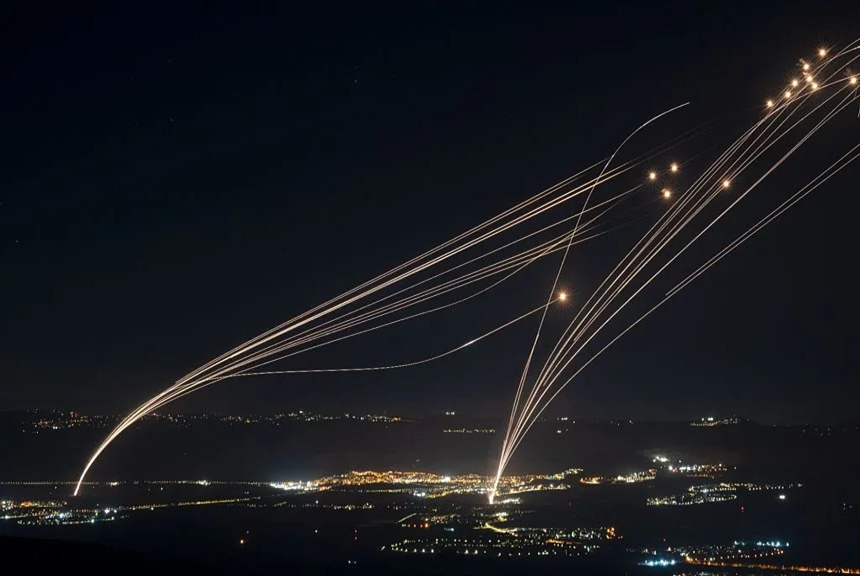 Una vez terminada, Trump afirma que la Cúpula Dorada será capaz de derribar misiles hipersónicos, balísticos y de crucero avanzados, así como drones, incluso si se lanzan desde la otra punta del mundo o desde el espacio